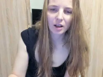 Bongacams Nude Webcam of Lulu-Erotica