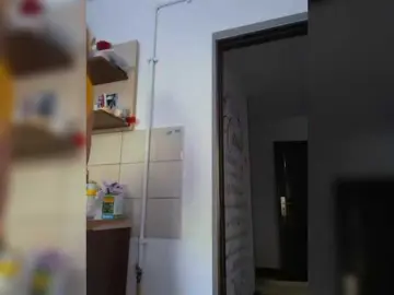 Bongacams Live Sex Cam of Lulu-Erotica