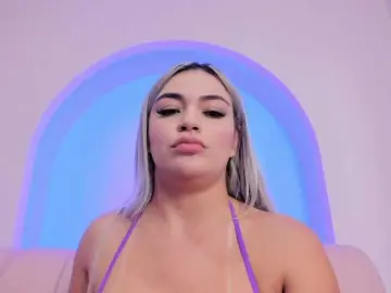 Bongacams Free Live Porn of milaowens