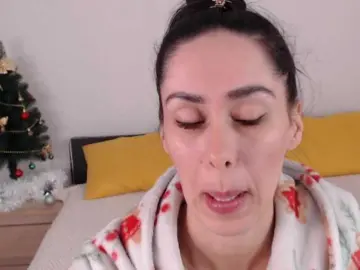 Bongacams Watch Live Sex Cams of ValeriaFoxx