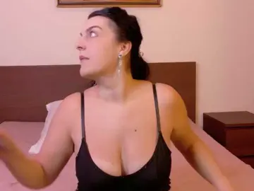 Bongacams Watch Live Sex Cams of VeraNoire