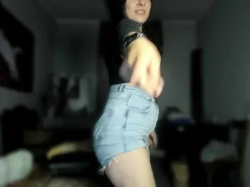 Housewife babe milf cams
