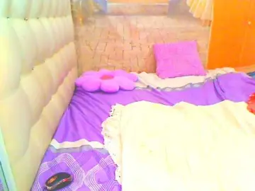 Bongacams Best live sex cam show of HOTLILLIE