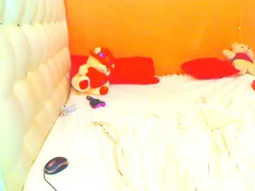 Bongacams Watch Live Sex Cams of HOTLILLIE