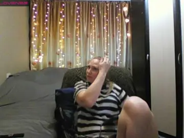 Dildo play milf cams