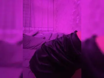Bongacams Sex Cam of DoubleSs001