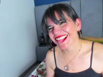 Bongacams Best live sex cam show of LauraHotties