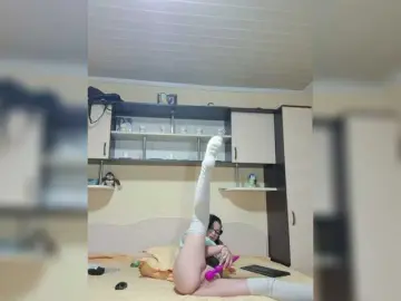 Bongacams Adult Webcam of Alliahhot