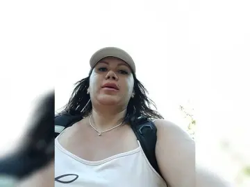 Cumming milf cams