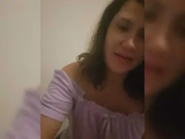 Flashing milf cams