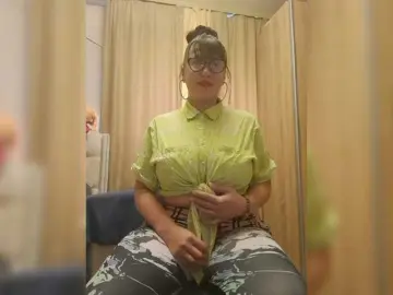 Bongacams Live Porn of RoxySexy