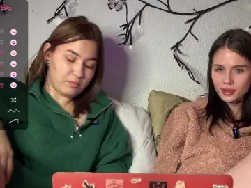 Bongacams Watch Live Sex Cams of 2Love-Love2