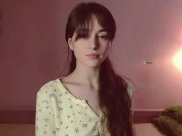 Bongacams Watch Live Sex Cams of Asya-