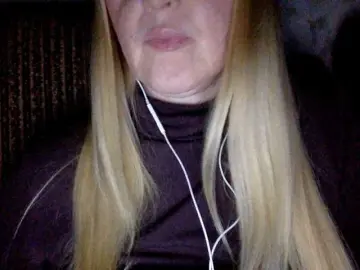 Bongacams Watch Live Sex Cams of BlondyVio