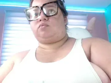 Bongacams Live Sex Cam of lexxy-bbw