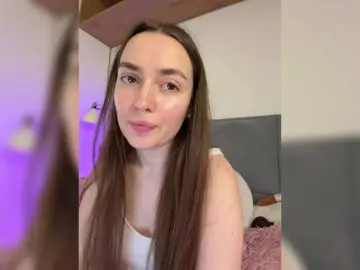 Bongacams Watch Live Sex Cams of ChloeMeow