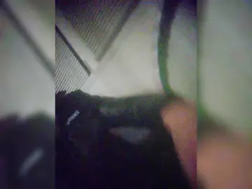 Bongacams Best Webcam of IndikaSativa007