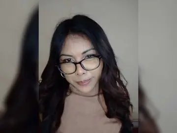 Bongacams Nude Webcam of Doudou261