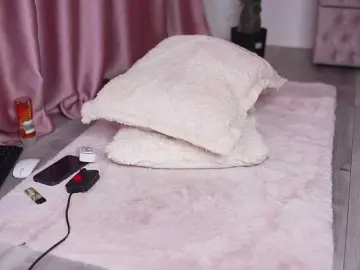 Bongacams Free Live Porn of emmagoddess