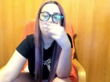 Bongacams Adult Video Chat of LadyLyanna25