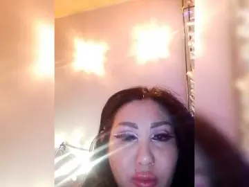 Bongacams Live Porn of DiamondKey