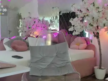 Bongacams Nude Webcam of adonawet