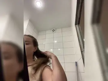 Bongacams Watch Live Sex Cams of SilverHP