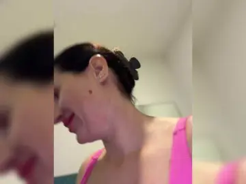 Bongacams Watch Live Sex Cams of Violet888