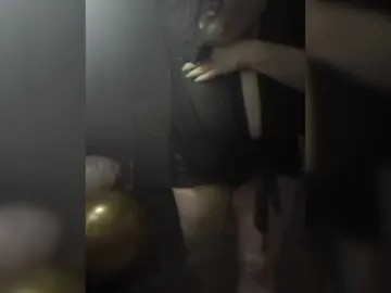 Dicksucking milf cams