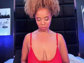 Bongacams Sex Chat of MiaCurly