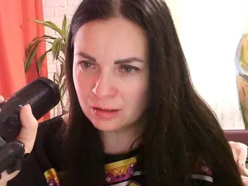 Bongacams Best live sex cam show of YesBabyYes