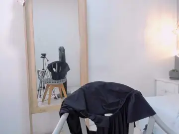 Bongacams Nude Webcam of salalinz