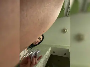 Bongacams Watch Live Sex Cams of Pe4enkaa