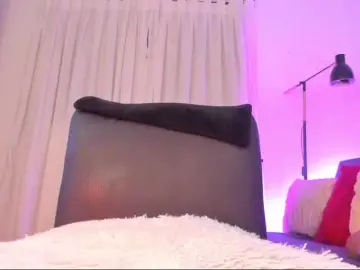 Bongacams Watch Live Sex Cams of roshanilewis