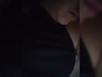Bongacams Watch Live Sex Cams of ZoeCamils