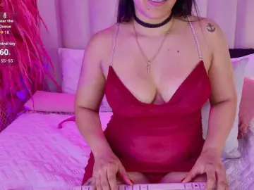 Bongacams Watch Live Sex Cams of ZoeCamils