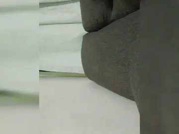 Bongacams Live Sex Cam of ZoeCamils