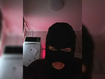 Bongacams Sex Cam of Angelocheck1