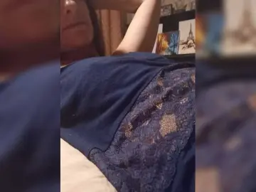 Medium tits white milf cams