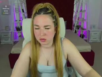 Fucking hard milf cams