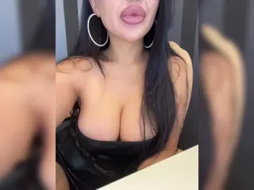 Bongacams Adult Video Chat of ANGELIKA77741