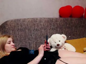 Bongacams Live Sex Cam of alya555