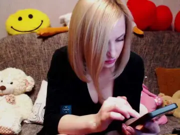 Bongacams Sex Cam of alya555