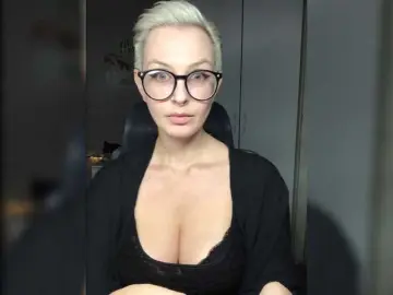 Bongacams Free Live Porn of AlikBlack