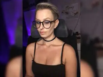 Bongacams Adult Webcams of AlikBlack