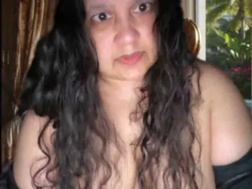 Bongacams Watch Live Sex Cams of DUMBHOEMELANIE