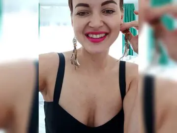 Bongacams Nude Webcam of anasteishaaa