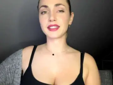 Bongacams Adult Video Chat of ScarlettXQueen