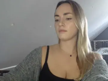 Bongacams Private Sex Chat of ScarlettXQueen