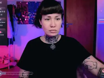 Fucking hard milf cams